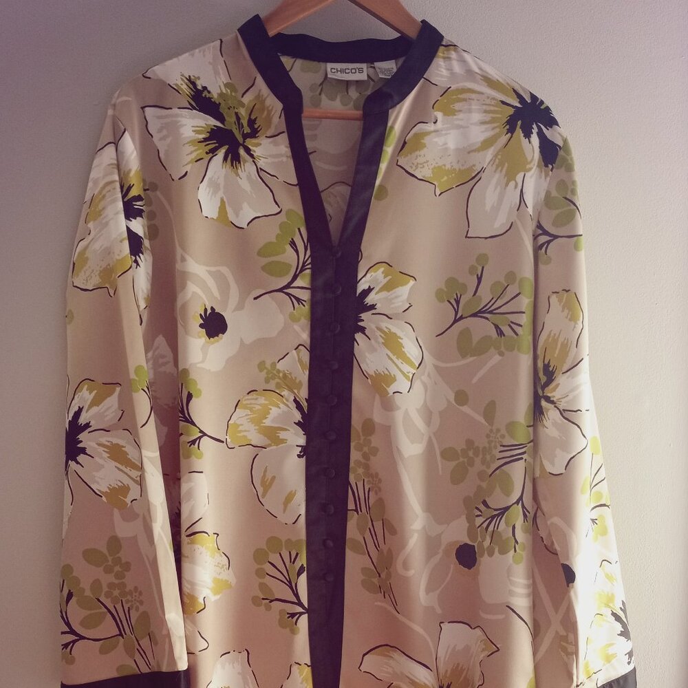 'CHICO'S' Tunic Blouse Size 3 NWOT